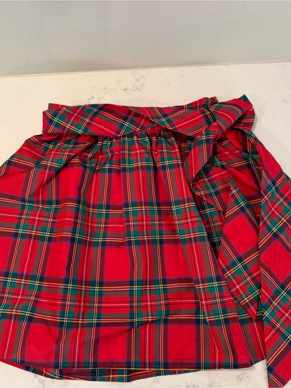 Vineyard Vines Preppy Red Tartan Silk Blend Mini Skirt with side Tie size 00